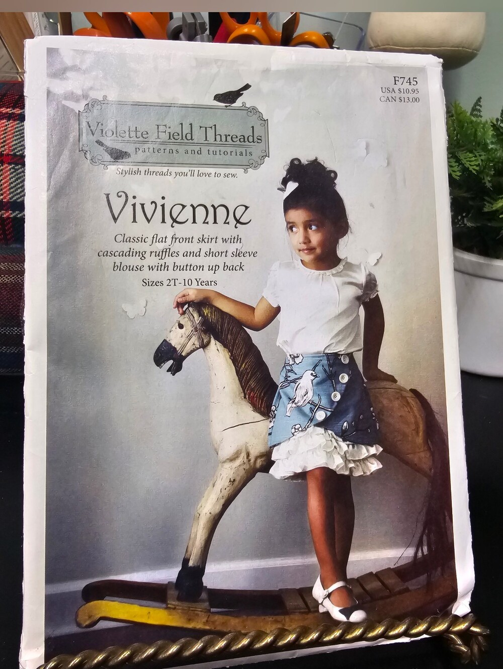 Sewing Pattern Violette Field Threads - Vivienne